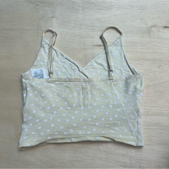 Yellow Floral Hollister XS Tank Top Cropped Fitted V Neck Summer Layer Casual - Picture 6 of 8